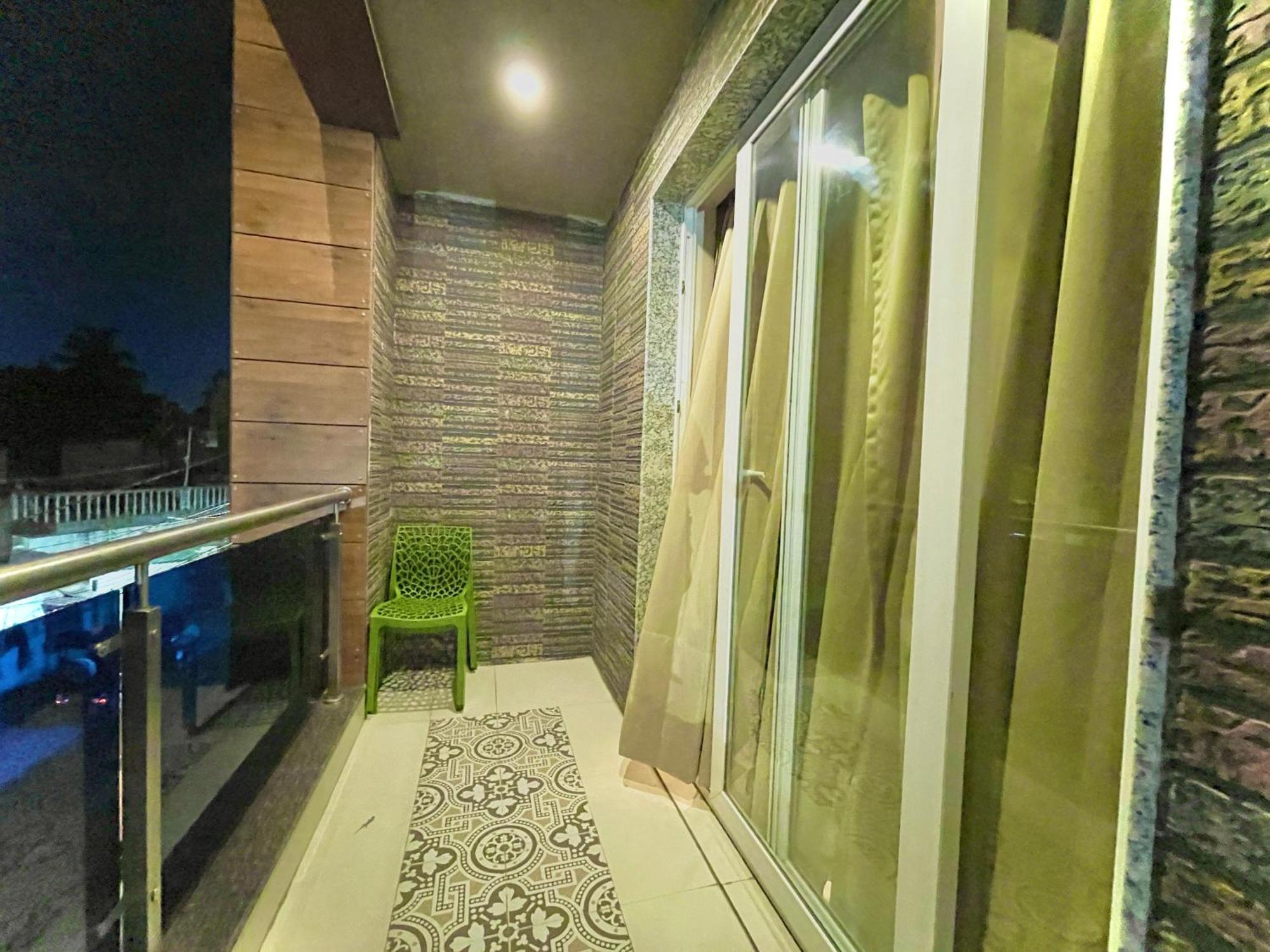 Hotel Kuber Palace ! Puri Near-Sea-Beach-And-Temple Fully-Air-Conditioned-Hotel With-Lift-And-Parking-Facility 외부 사진